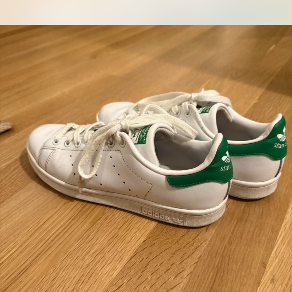 Adidas Originals Stan Smith Shoes- women's size 8